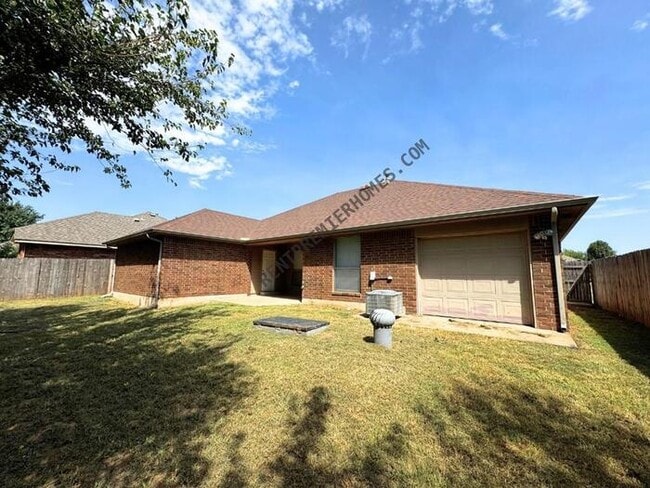 Building Photo - 5328 Republic Dr