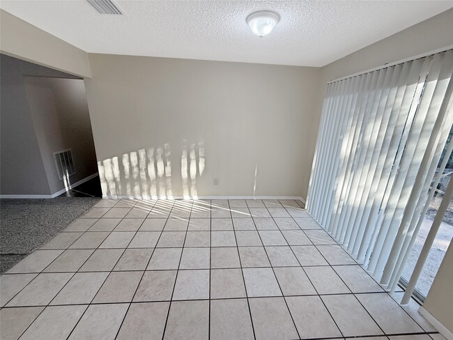 Building Photo - 14411 Cypress Leaf Dr