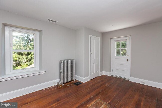 Building Photo - 337 Righters Mill Rd