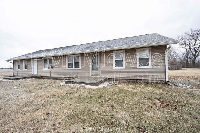 Building Photo - 4881 300W