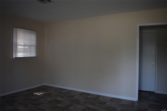 Building Photo - 1659 Rigby St