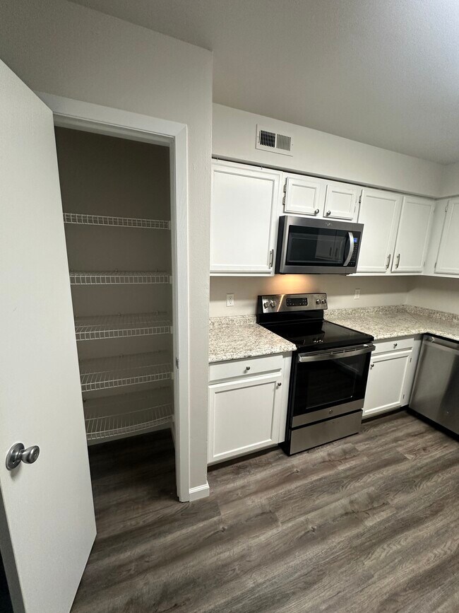 Kitchen Pantry - 4300 Arrow Tree Dr