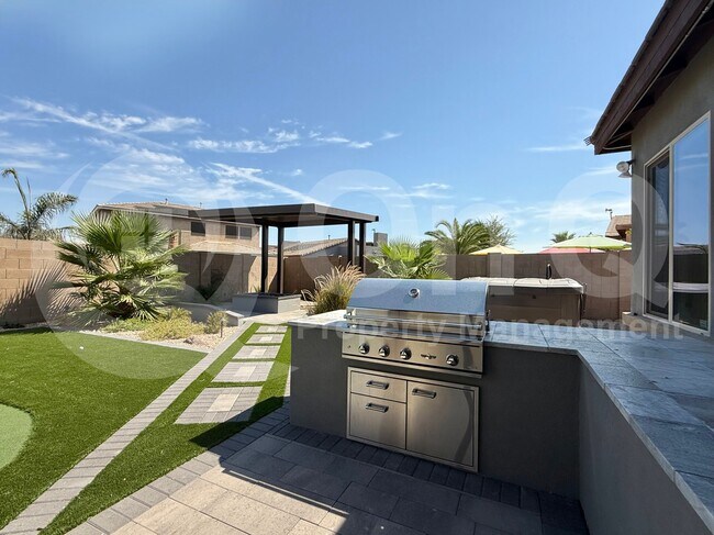 Building Photo - 3498 E Ravenswood Dr