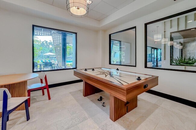 Building Photo - 9312 Tequila Sunrise Dr