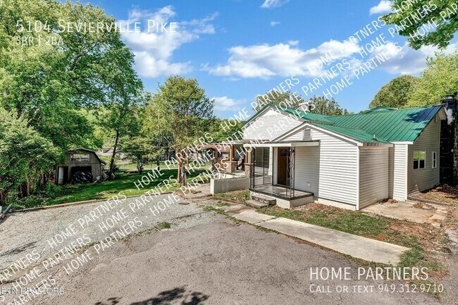 Building Photo - Rent to Own Renovated Home with $11,000 Do...