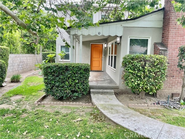 Building Photo - 10 W Longden Ave