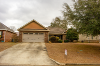 Building Photo - 104 Sagewood Ln