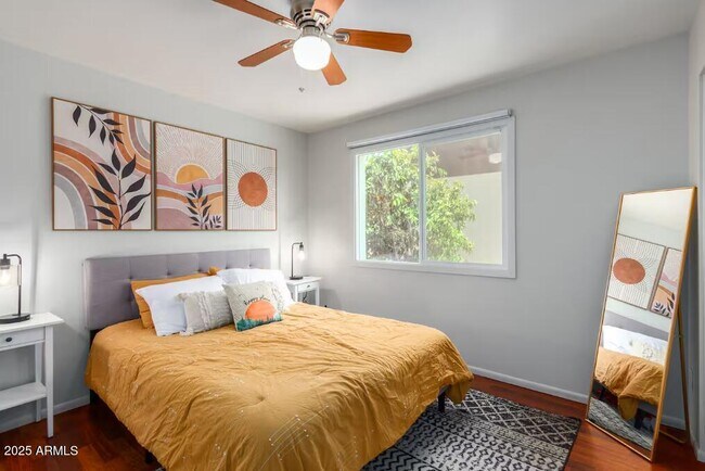Building Photo - 2351 E Pebble Beach Dr