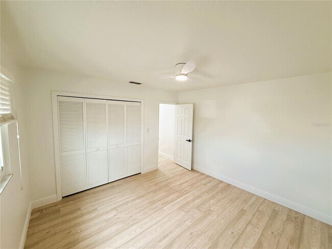 Building Photo - 4560 Rickover Ct