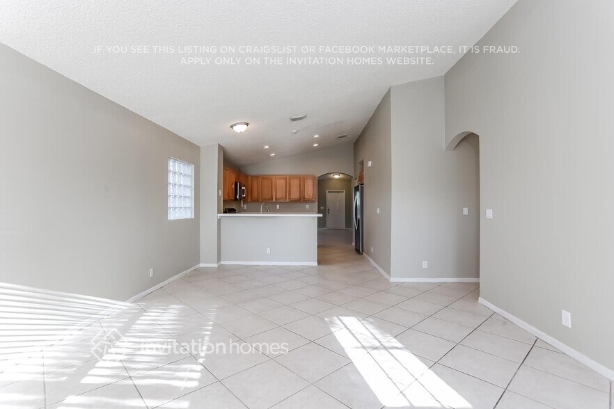 Building Photo - 1041 Fosters Mill Rd