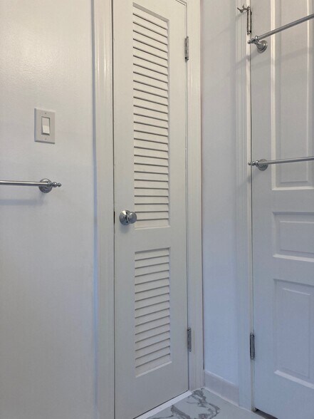 Bathroom closet - 3014 Dent Pl NW