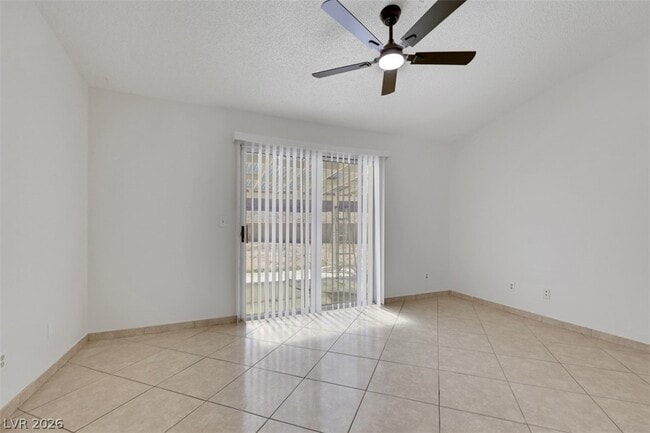 Building Photo - 1300 Wintergreen Dr