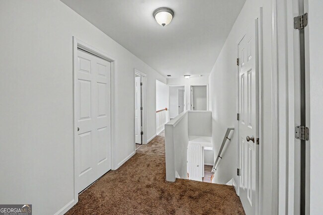 Building Photo - 8330 Grenadier Trail