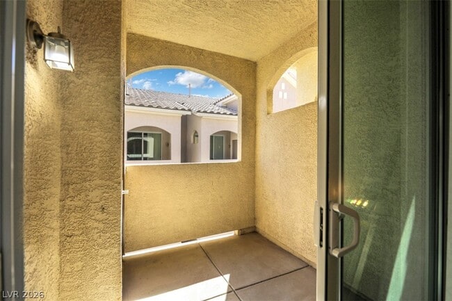 Building Photo - 8777 W Maule Ave