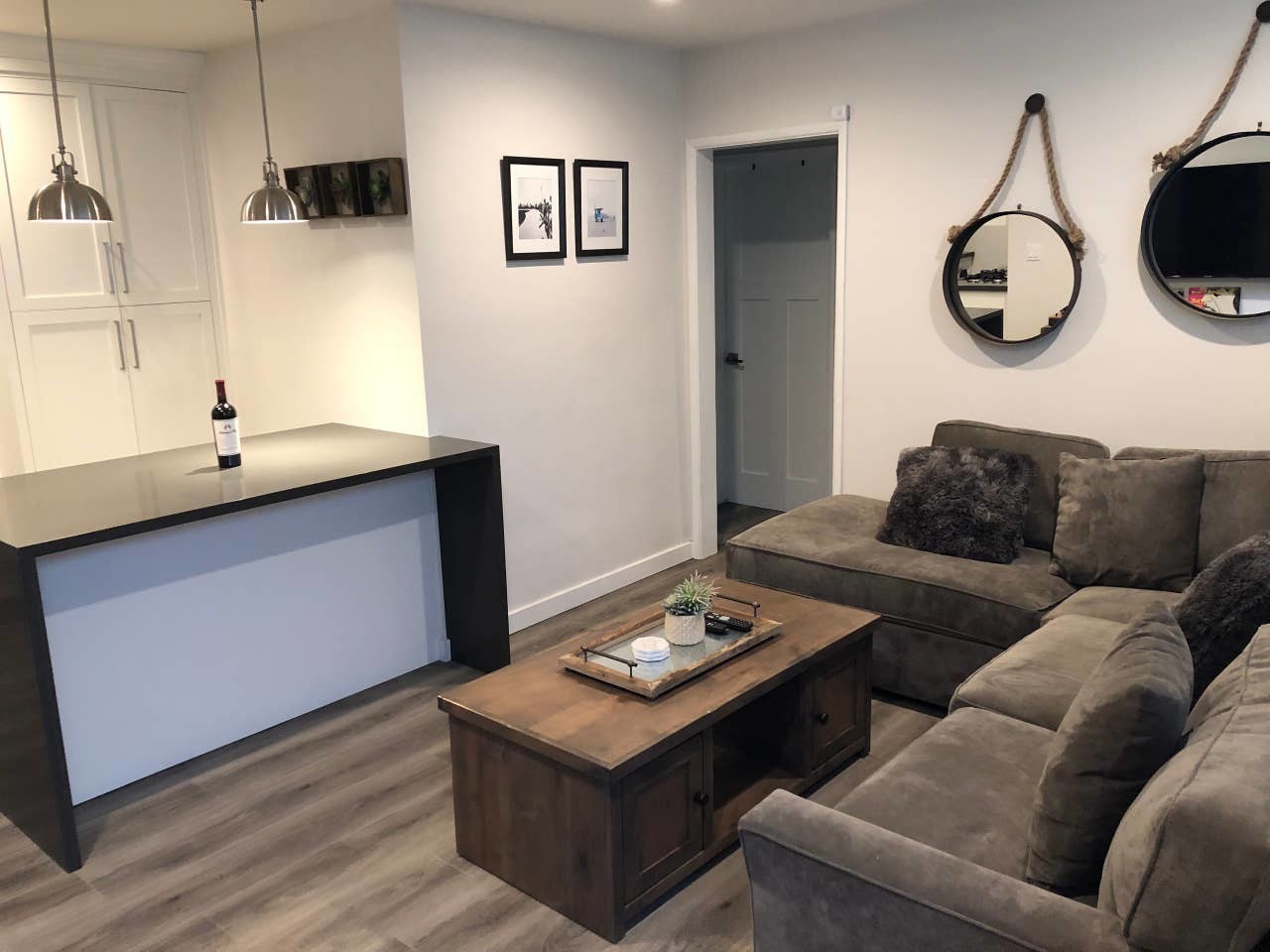 Living Room - 4459 Centinela S Ave