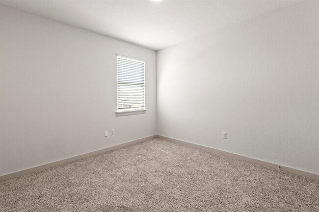 Building Photo - 3024 Louris Ln