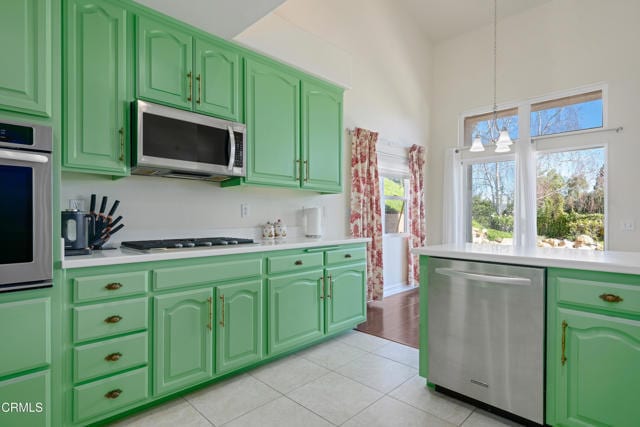 Building Photo - 815 Vista Grande Dr