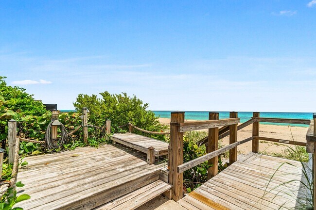 Building Photo - 5615 N Ocean Blvd
