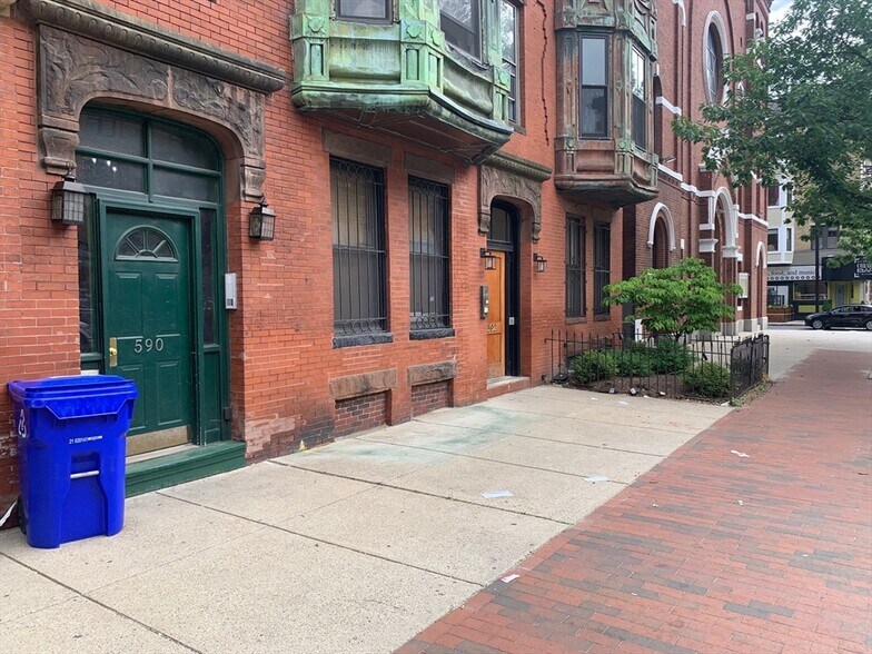 Building Photo - 590 Columbus Ave