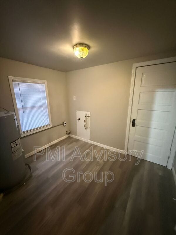 Building Photo - 3210 SE Colorado Ave