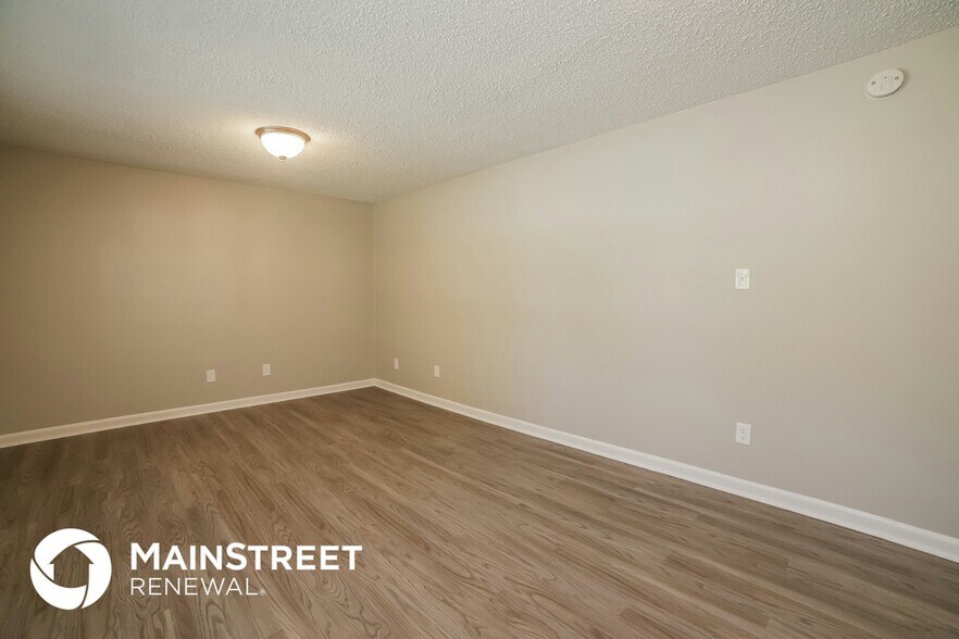 Building Photo - 8339 Reinosa Way