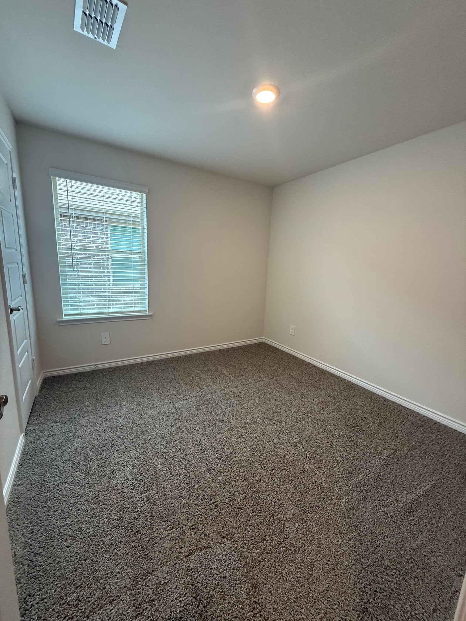 Building Photo - 10325 Baron Dr