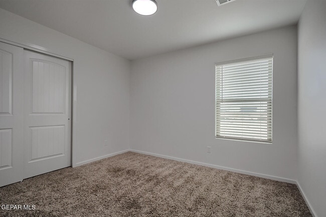 Building Photo - 840 Paseo Dulce Ave