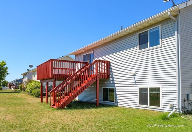 Building Photo - 436 23rd Avenue North