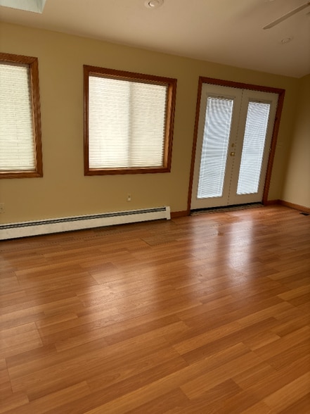 Building Photo - 244 E Broadway