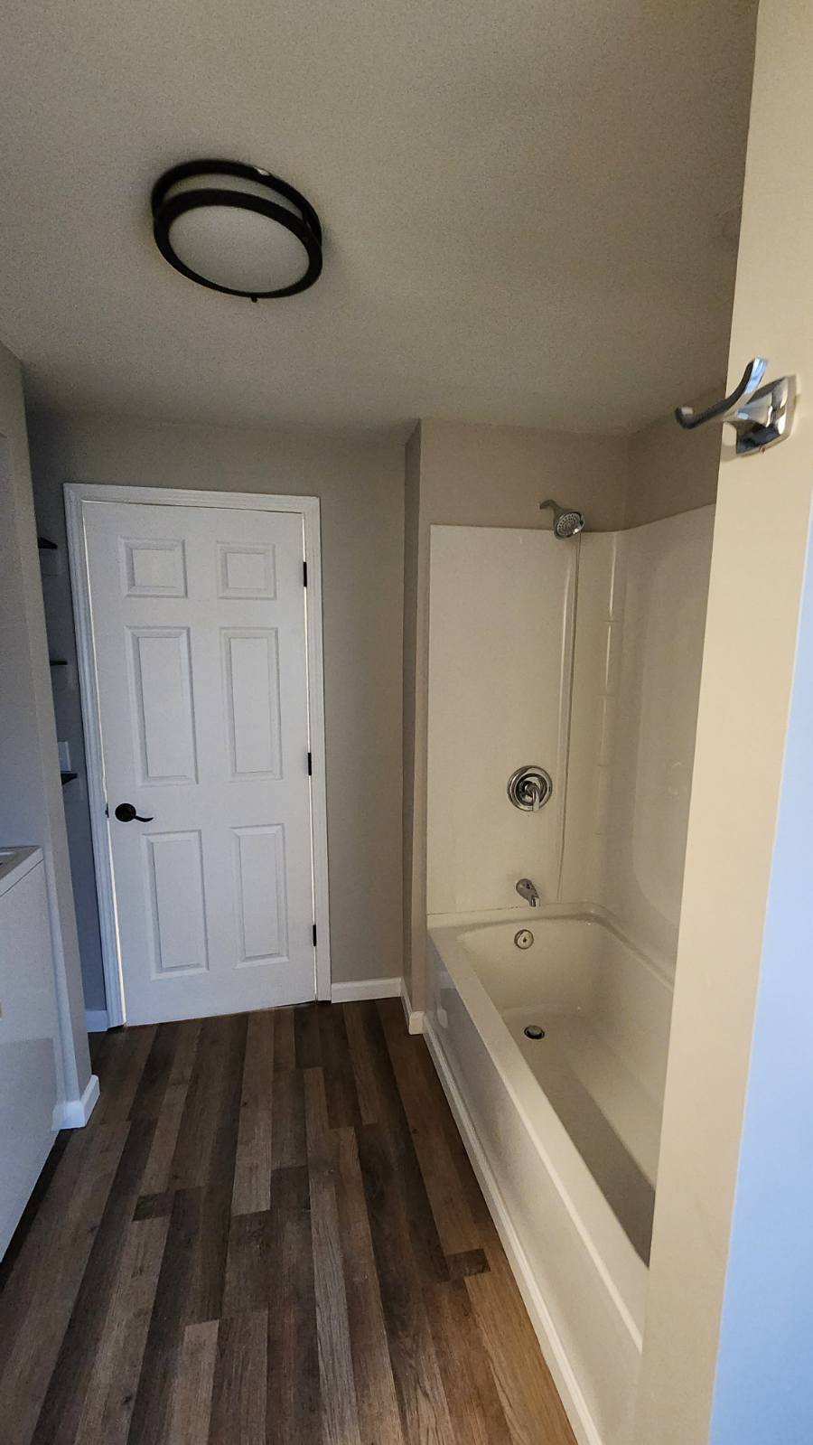 Building Photo - 116 Chestnut St