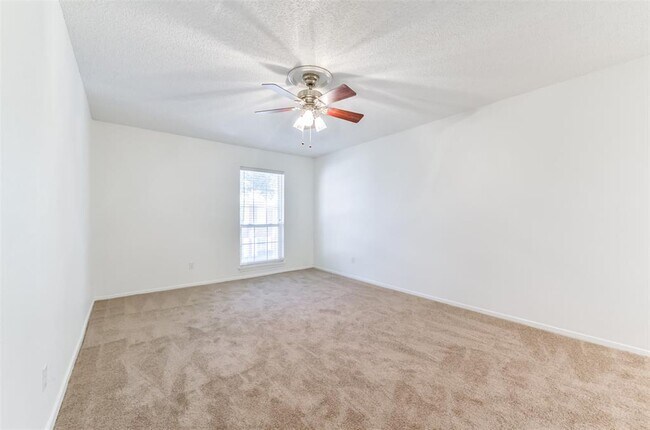 Building Photo - 14341 Misty Meadow Ln