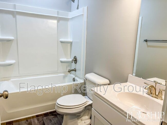 Building Photo - 1507 S Taylor St