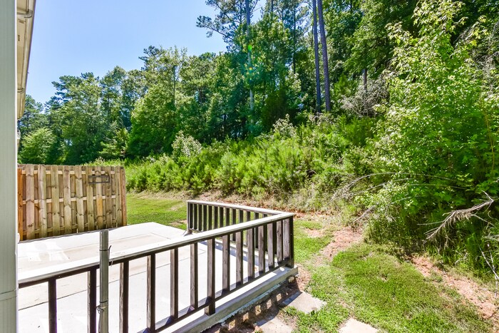 Building Photo - 3253 Pennington Dr