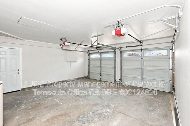 Building Photo - 11292 Cadbury Dr