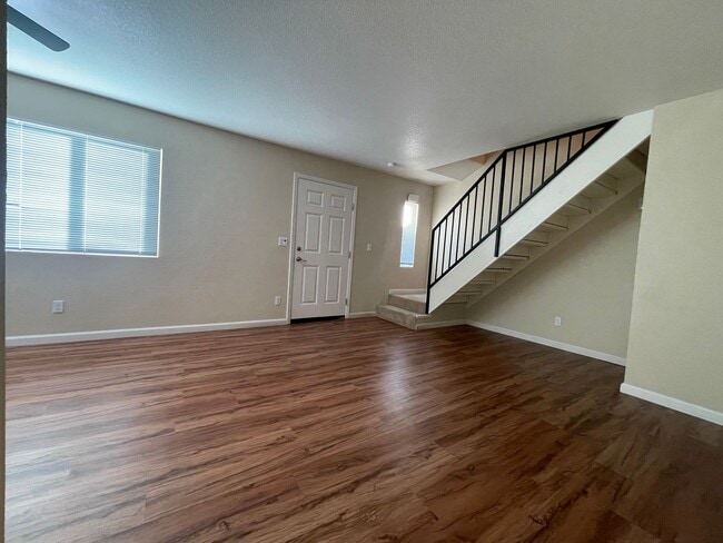 Building Photo - 2603 Carlton Ln
