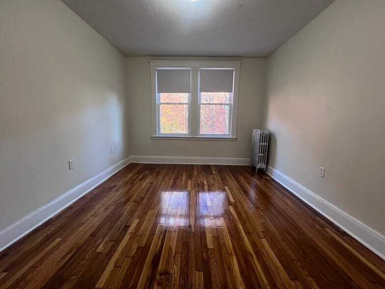 Building Photo - 1630 Commonwealth Ave