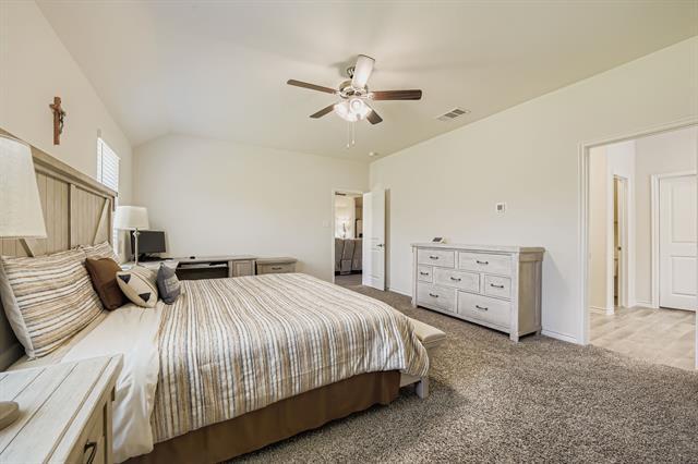 Building Photo - 11301 Summer Rain Blvd