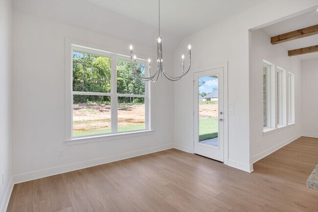 Building Photo - Gorgeous new construction in Flint!