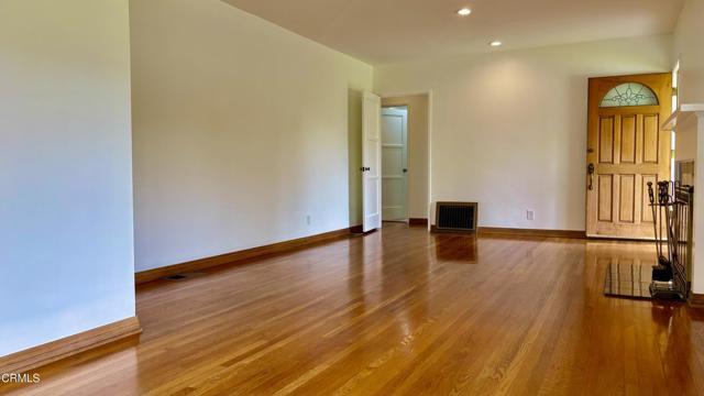Building Photo - 4585 Belita Ln