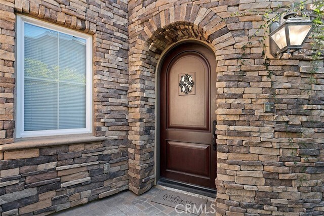 Building Photo - 27683 Manor Hill Rd