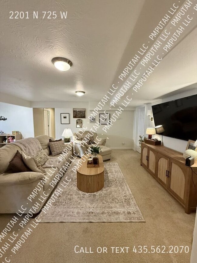 Building Photo - 2201 N 725 W