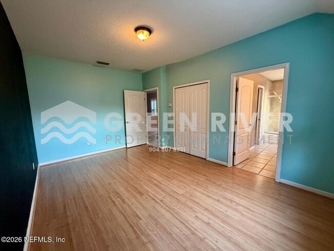 Building Photo - 1462 Scenic Oaks Dr