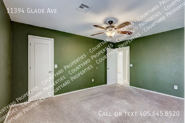 Building Photo - 11394 Glade Ave