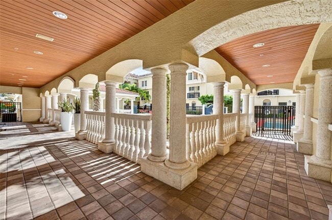 Building Photo - 105 S Bradford Bch Ct