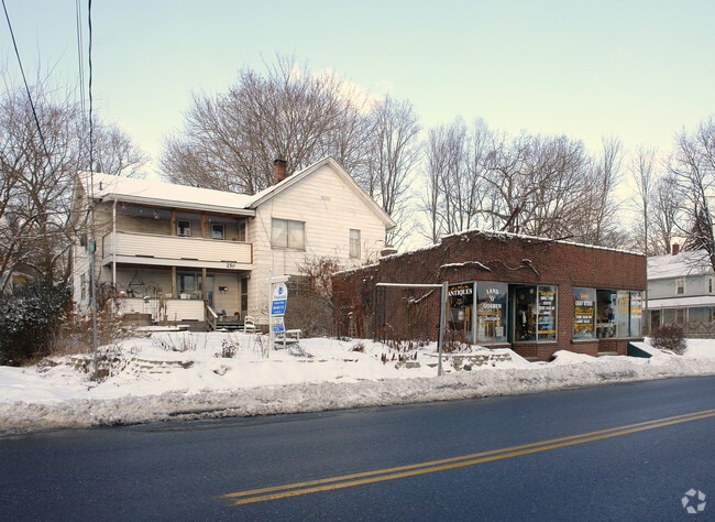 Building Photo - 250 New Litchfield St