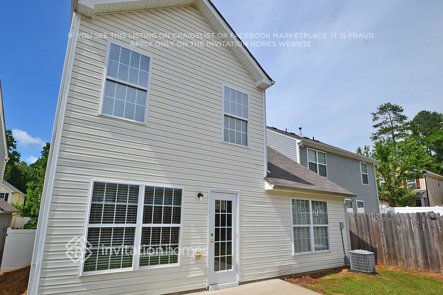 Building Photo - 268 Topaz Dr