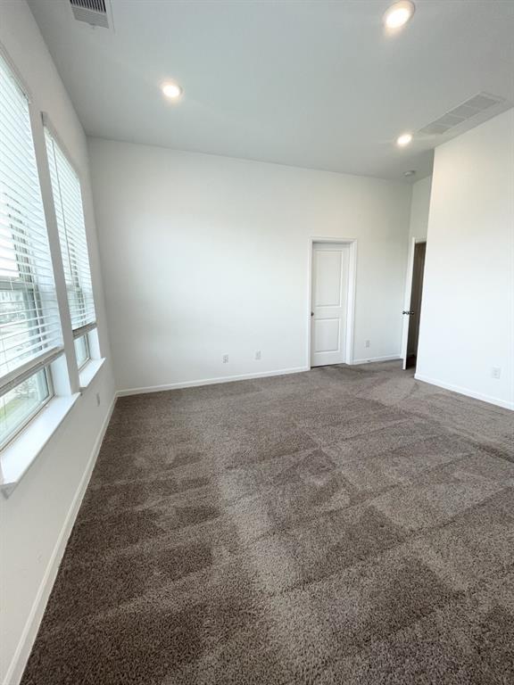 Building Photo - 4022 Balboa Dr