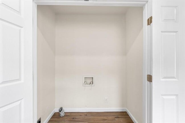 Building Photo - 1309 Bragg St