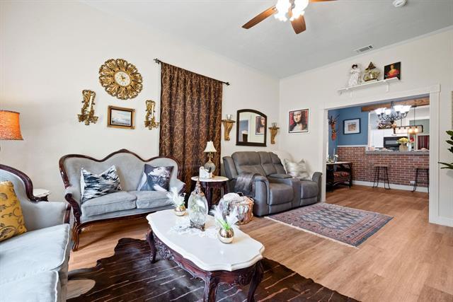 Building Photo - 809 SW 5th Ave