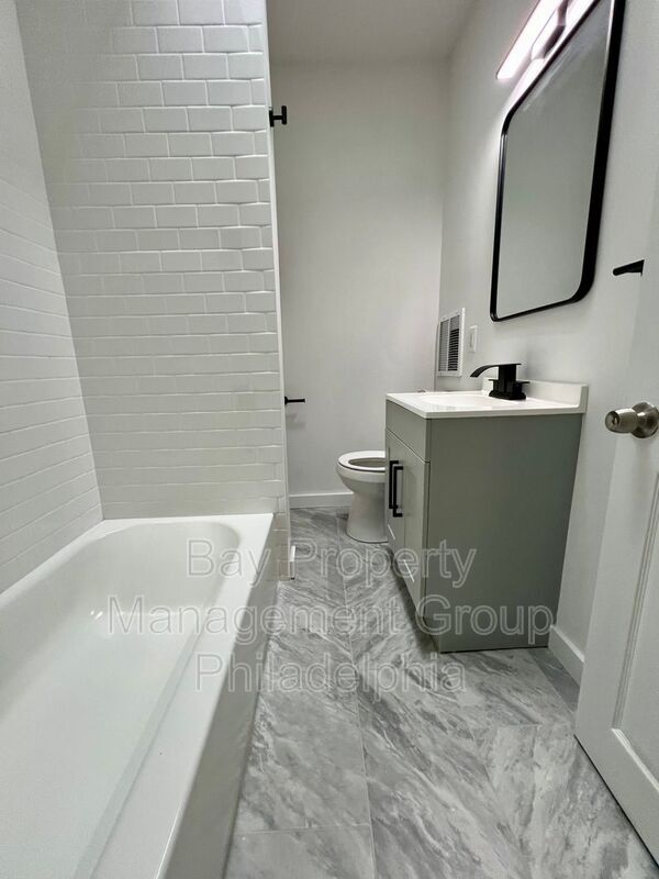 Building Photo - 1917 S Cecil St